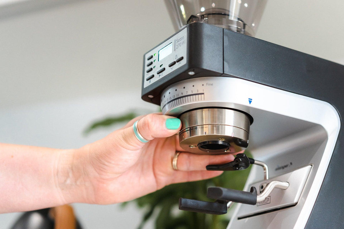 How Coffee Grinders Work - Coffee Hit