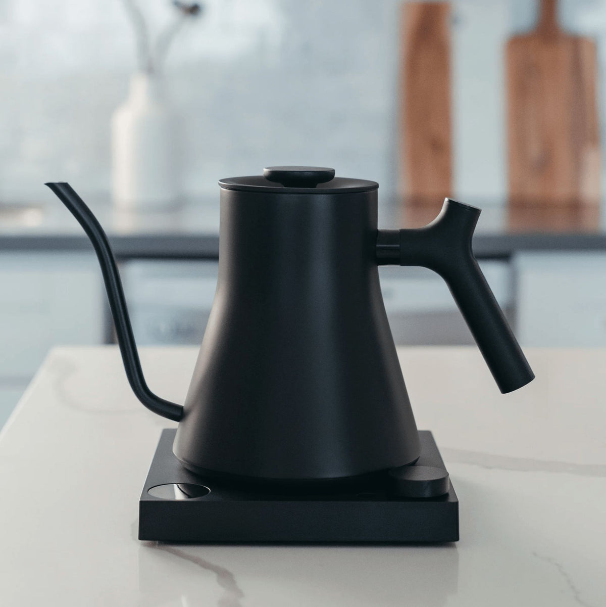 Fellow Stagg EKG Pro Electric Kettle Coffee Hit Fellow Stagg EKG Pro Electric Kettle Coffee Hit