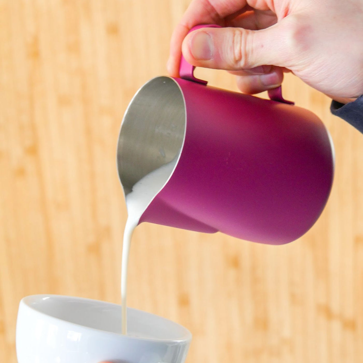 Rhino Coffee Gear Classic Milk Pitcher – 450ml (15oz)